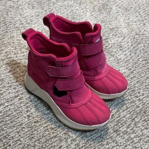 Sorel girls Waterproof Boots 13